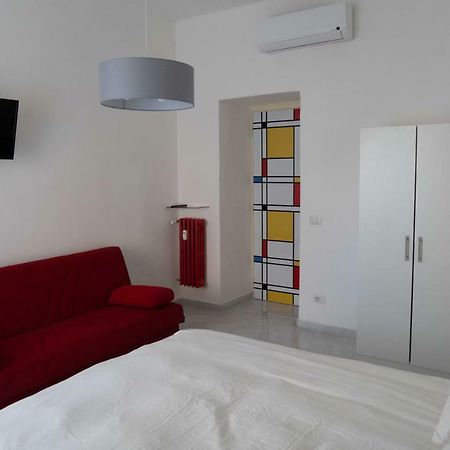Re Di Roma Bright Home Kültér fotó